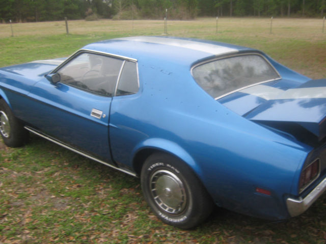 1971 Orange/Blue Ford Mustang
