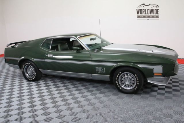 1971 Green Ford Mustang
