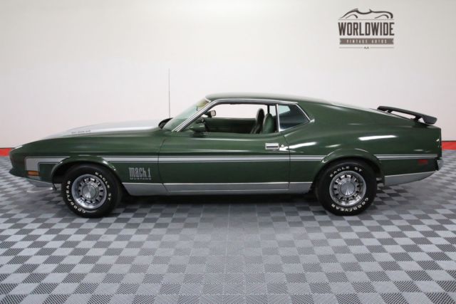 1971 Green Ford Mustang