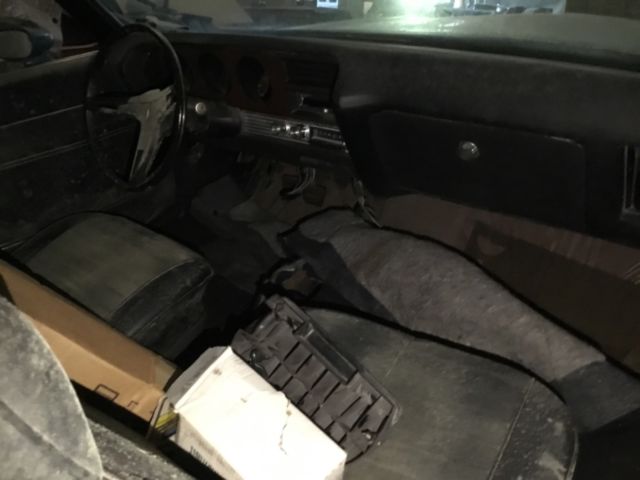 1971 Blue Pontiac GTO Coupe