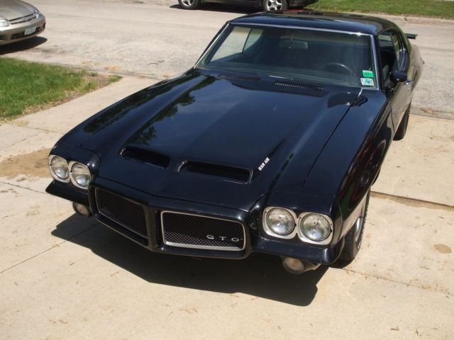 1971 Black Pontiac GTO