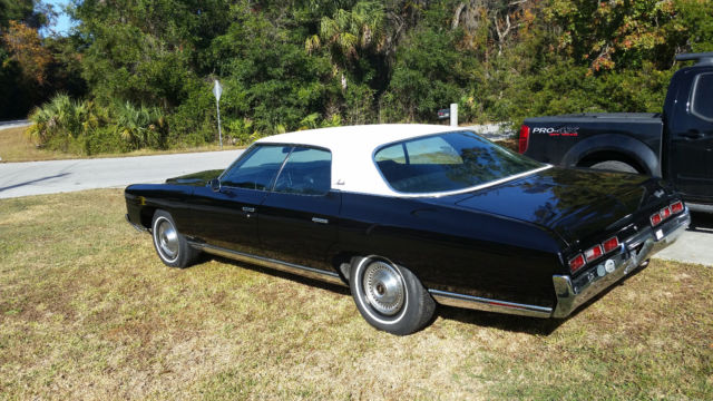 1971 Black Chevrolet Impala Sedan