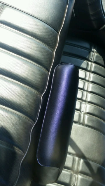 1971 Black Chevrolet Impala Sedan