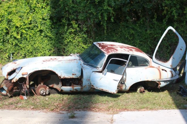 1971 Blue Jaguar E-Type Coupe