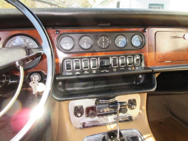 1971 Tan Jaguar XJ6