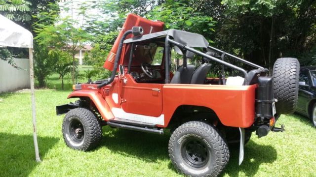 1971 Orange Toyota Land Cruiser