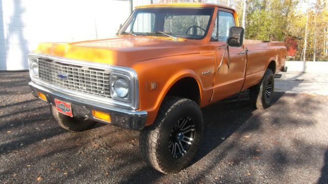 1971 Orange Chevrolet C/K Pickup 2500 Standard Cab Pickup