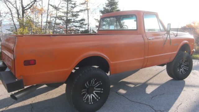 1971 Orange Chevrolet C/K Pickup 2500 Standard Cab Pickup