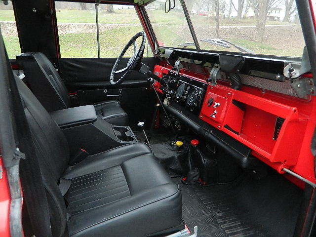 1971 White Land Rover Series 2a