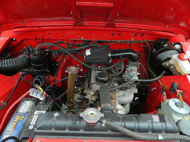 1971 White Land Rover Series 2a