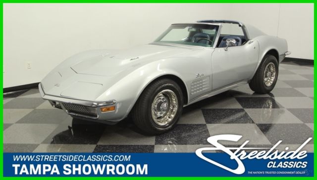1971 Silver Chevrolet Corvette