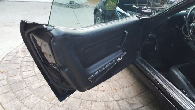 1971 Black Chevrolet Corvette Coupe