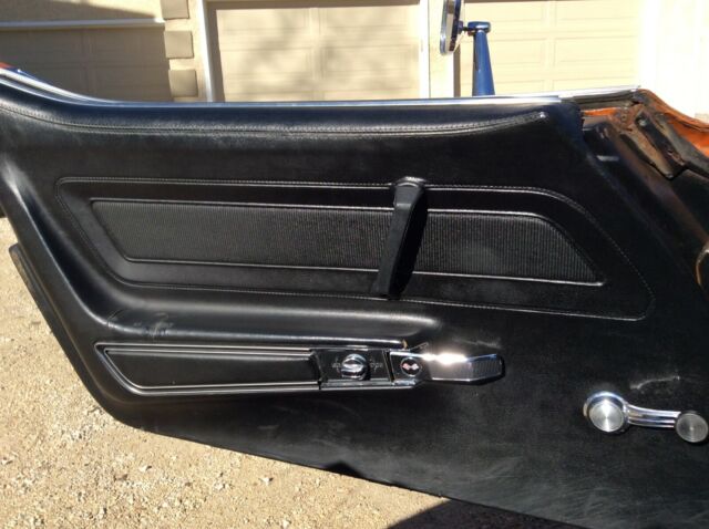 1971 Ontario Orange Chevrolet Corvette