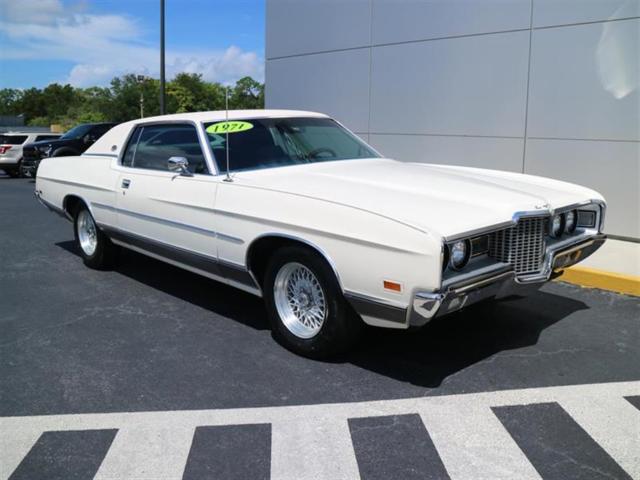 1971 White Ford LTD 4 Door