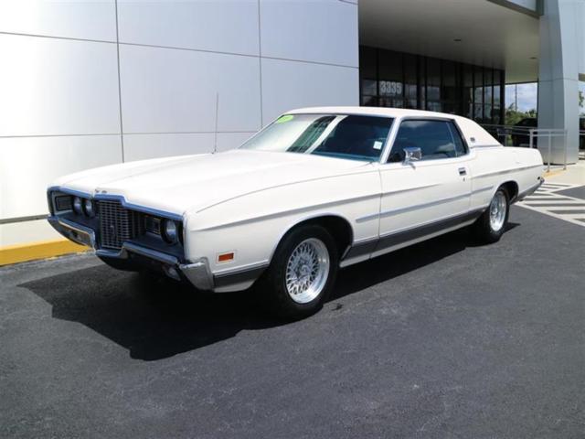 1971 White Ford LTD 4 Door