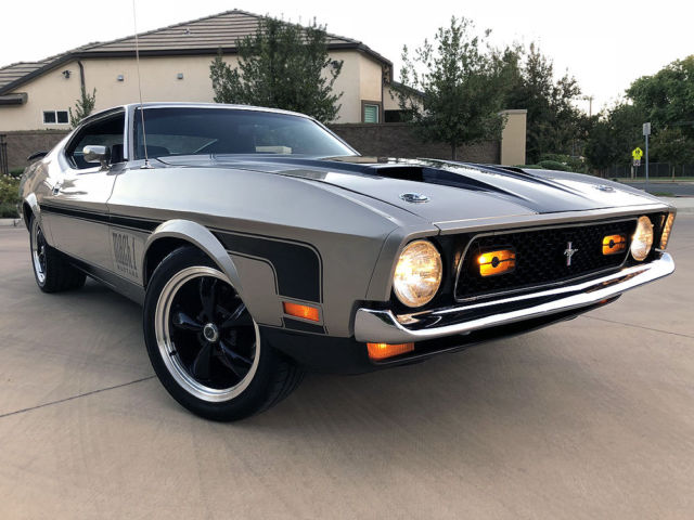 1971 Gray Ford Mustang MACH 1 FASTBACK