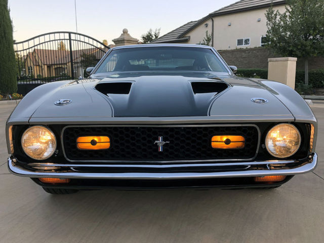 1971 Gray Ford Mustang MACH 1 FASTBACK