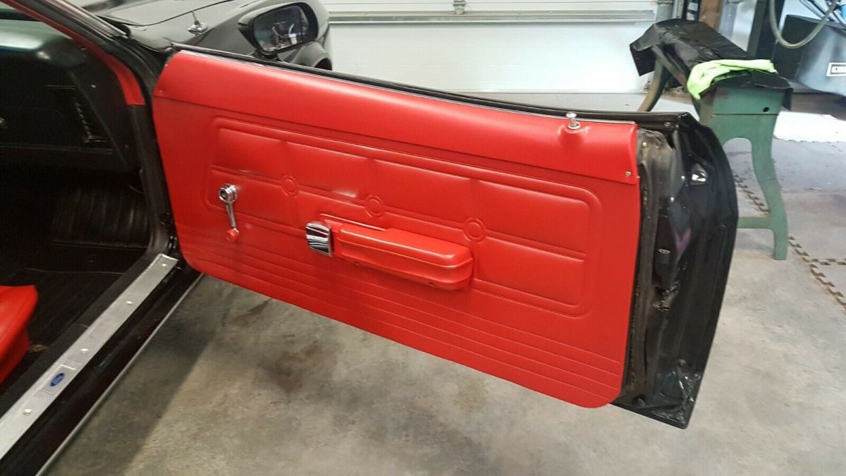 1971 Black Ford Mustang Fastback