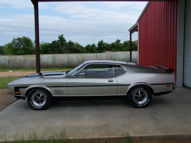 1971 Silver Ford Mustang Coupe