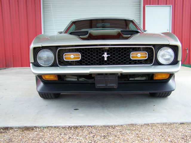 1971 Silver Ford Mustang Coupe
