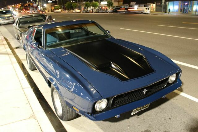 1971 Blue Ford Mustang Fastback