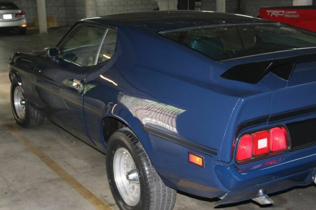 1971 Blue Ford Mustang Fastback
