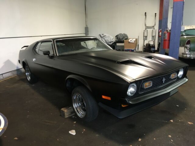 1971 Black Ford Mustang