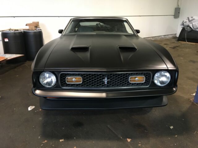 1971 Black Ford Mustang
