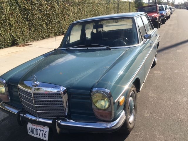 1971 Blue Mercedes-Benz 200-Series Sedan