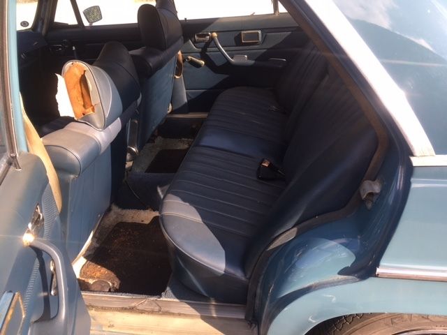 1971 Blue Mercedes-Benz 200-Series Sedan