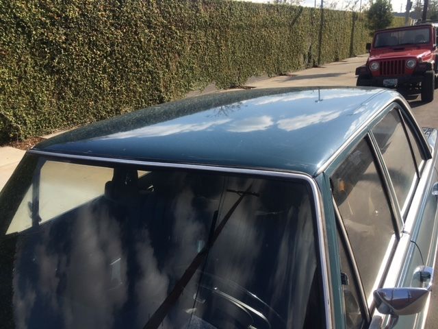 1971 Blue Mercedes-Benz 200-Series Sedan