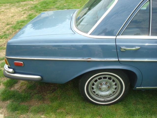 1971 Blue Mercedes-Benz 200-Series Sedan