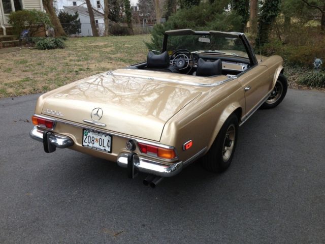 1971 Gold Mercedes-Benz SL-Class convertible/hard top