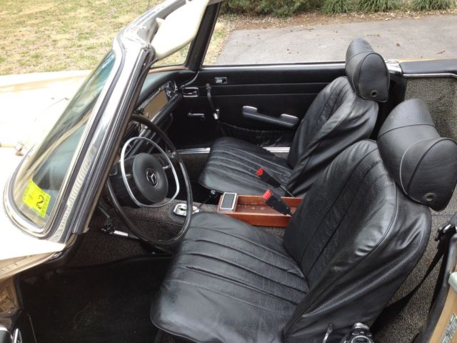 1971 Gold Mercedes-Benz SL-Class convertible/hard top