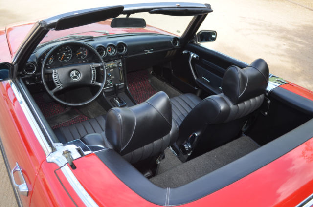 1972 Signal Red (568) Mercedes-Benz SL-Class Roadster
