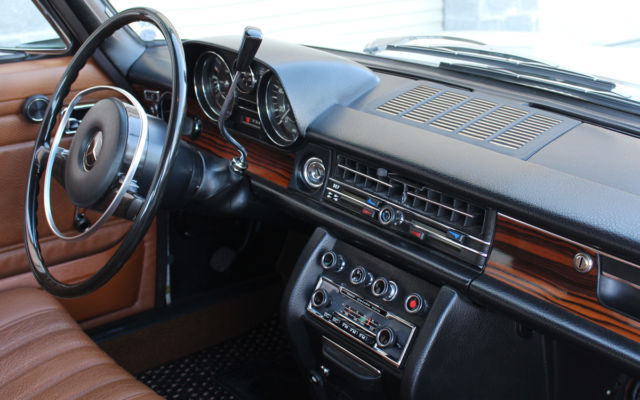 1971 Beige Gray Mercedes-Benz 200-Series Sedan