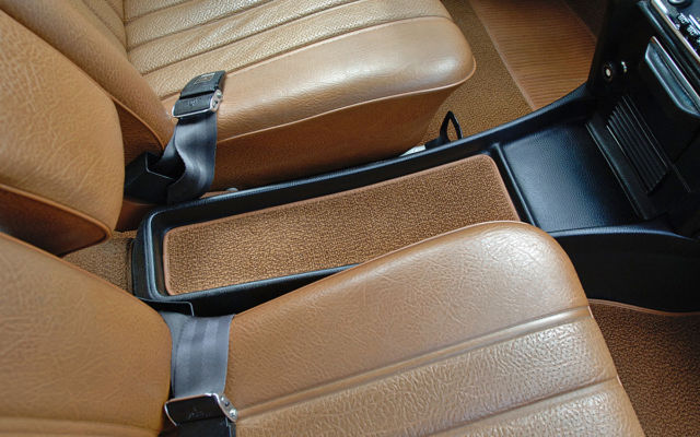 1971 Beige Gray Mercedes-Benz 200-Series Sedan