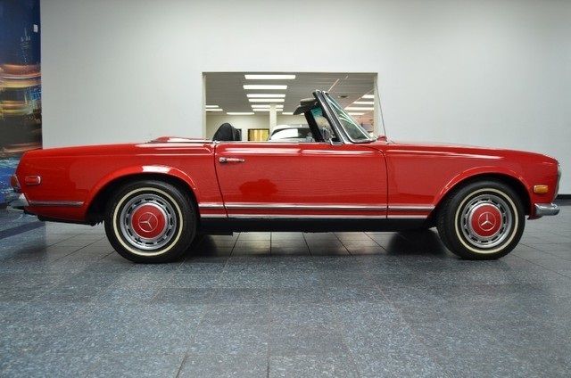 1971 -- Mercedes-Benz 200-Series --
