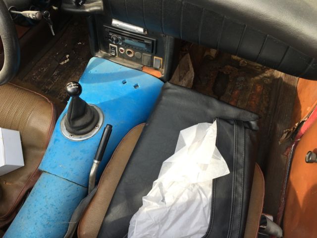 1971 Tan MG MGB Convertible