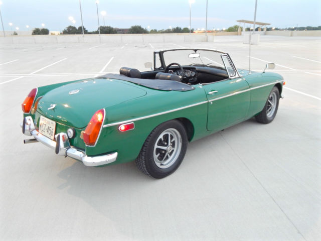 1971 Green MG MGB Convertible