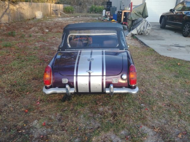 1971 Purple MG MGB Convertible