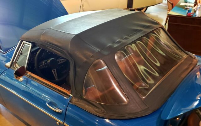 1971 Blue MG MGB