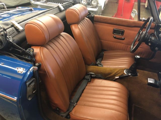 1971 Blue MG MGB Convertible