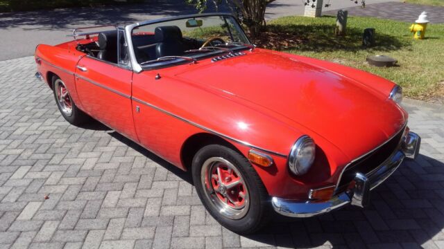 1971 Red MG MGB Coupe