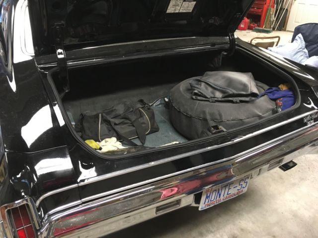 1971 Black Chevrolet Monte Carlo