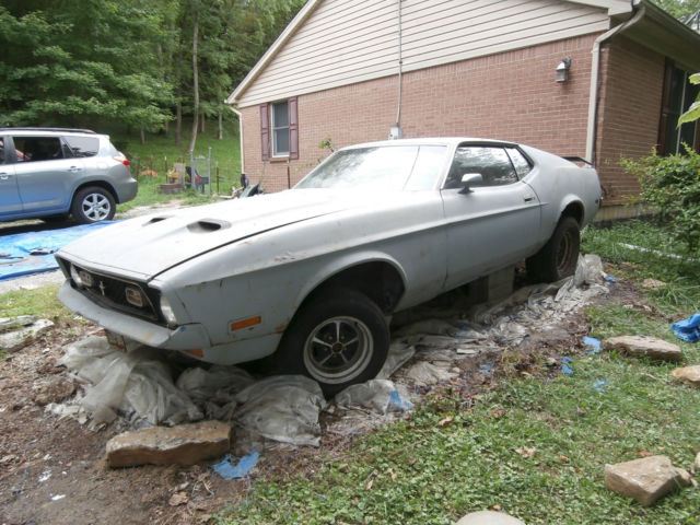1971 Silver Ford Mustang Fastback