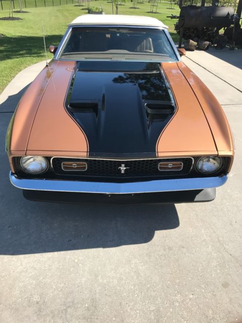 1971 Copper Ford Mustang Convertible