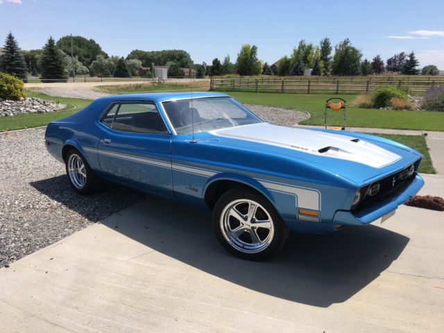 1971 Blue Ford Mustang Coupe