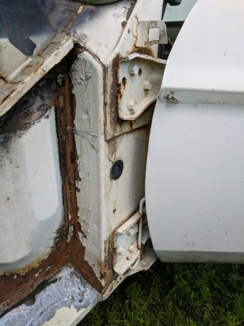 1971 White Ford Mustang Coupe