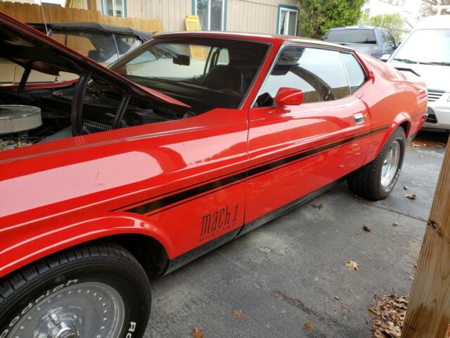 1971 Red Ford Mustang